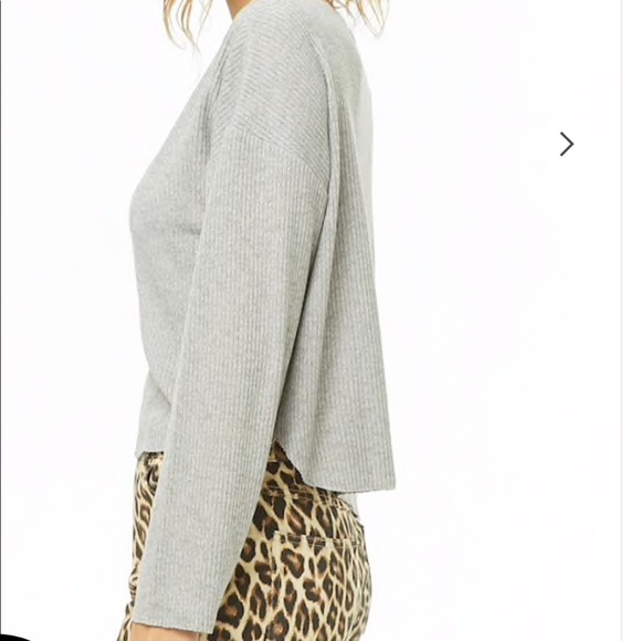 split neck knit top - Picture 3 of 4